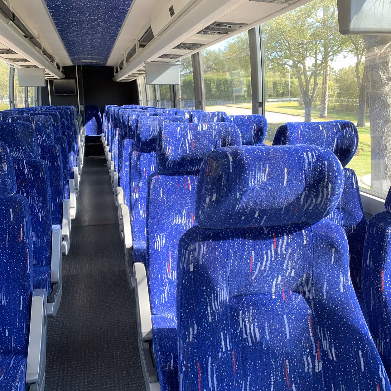 allentown charter bus rentals for long distance trips to new york city